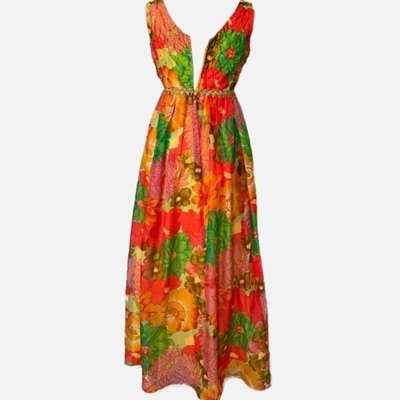 Vintage 60’s/70’s Bright Floral poly‎ crepe chiffon Maxi with Mock Smocking - Picture 3 of 11